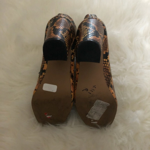 Cute bundled deal - Picture 6 of 6